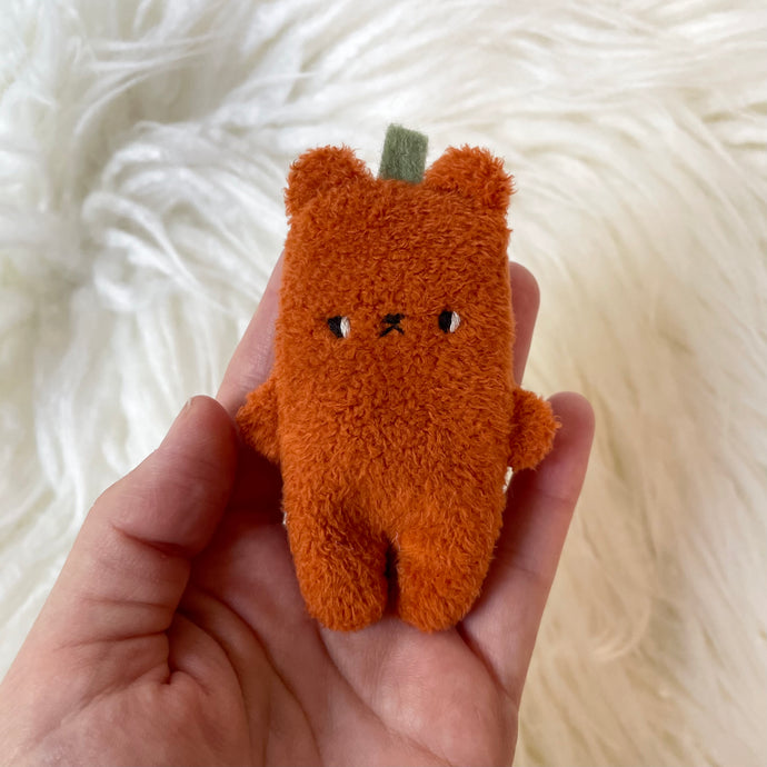 Persimmon Pie the bear - weighted