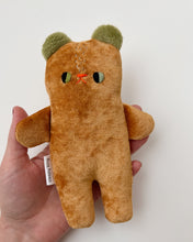 Load image into Gallery viewer, Split pea soup bear
