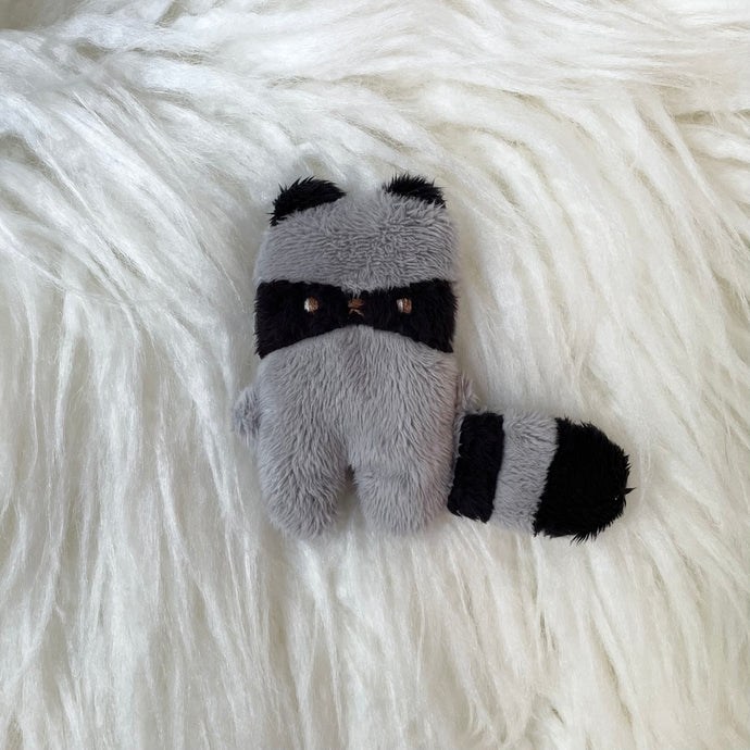 Tiny raccoon - weighted