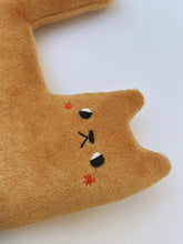 Load image into Gallery viewer, Butterscotch the cat with blushing star cheeks

