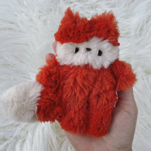 Load image into Gallery viewer, Finn the little fox
