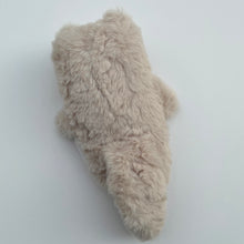 Load image into Gallery viewer, Coconut cream the otter
