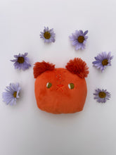 Load image into Gallery viewer, Tomato bear head - mini pillow
