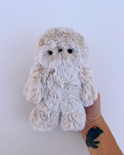 Load image into Gallery viewer, Latte Fluff seal - On Sale
