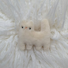 Load image into Gallery viewer, Vanilla tiny cat
