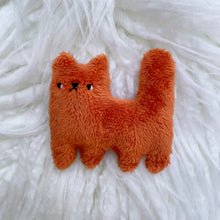 Load image into Gallery viewer, Rusty tiny cat
