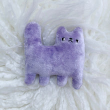 Load image into Gallery viewer, Grape tiny cat
