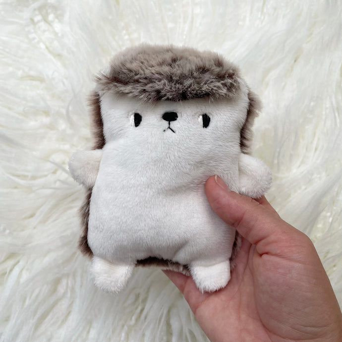 Peanut the Hedgehog - weighted