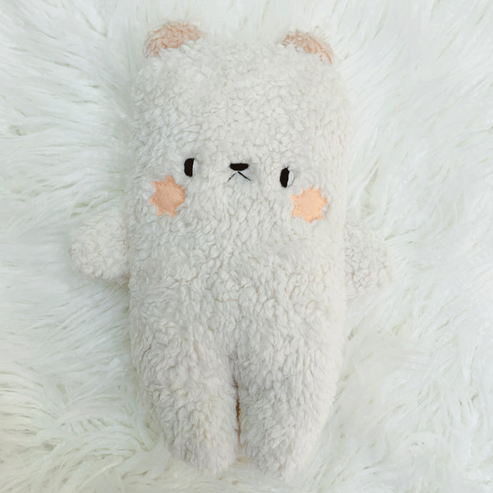 Cakepuff the big bear with starry cheeks