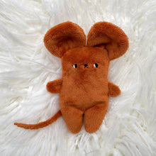 Load image into Gallery viewer, Pumpkin the little Mouse - weighted
