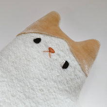 Load image into Gallery viewer, Peachy the Cat
