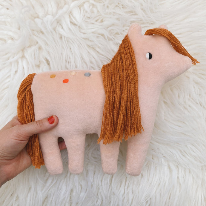 Lulu the pony - Organic