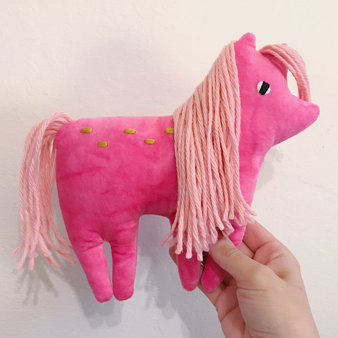 Candy the velveteen pony - Pre Order - sleepy king
