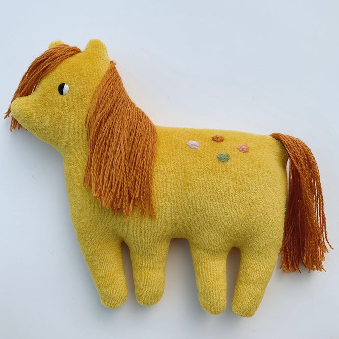 Dandelion the Pony