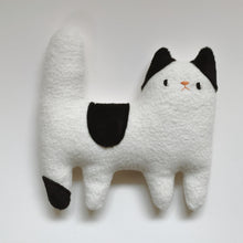 Load image into Gallery viewer, Oreo the Cat
