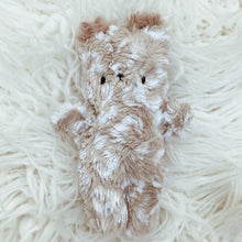 Load image into Gallery viewer, Spotted Snow Bear
