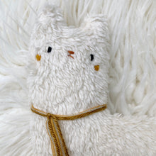 Load image into Gallery viewer, Walnut Alpaca
