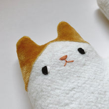 Load image into Gallery viewer, Mango the Cat
