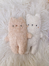 Load image into Gallery viewer, Cream Bear
